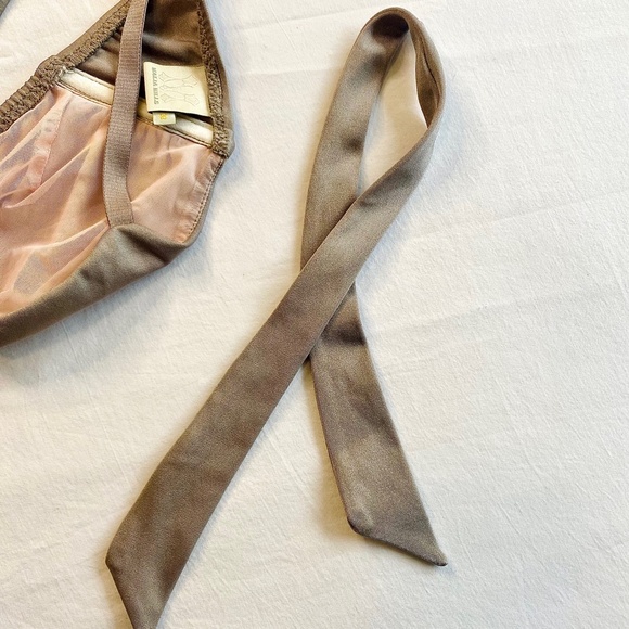 **SALE**  MALIA MILLS  Bikini - 32 D/DD  Bottoms XS-S Shimmery Champagne Silver - Picture 10 of 12